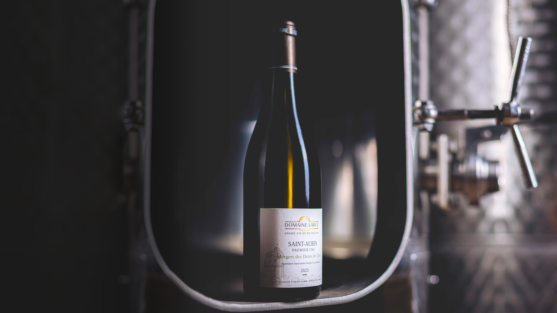 Vin rouge Saint-Aubin